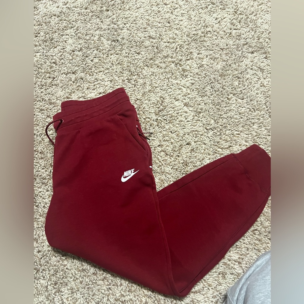 Nike Women’s Tech Fleece